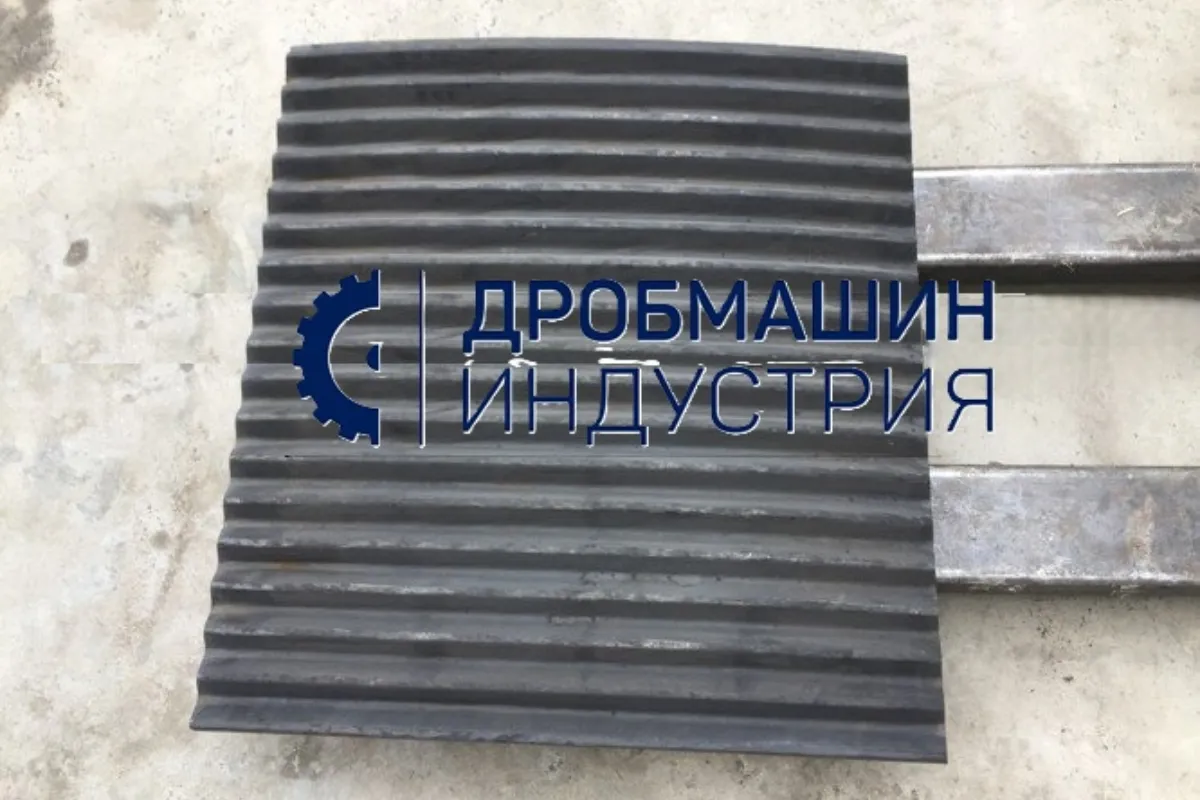 47 Дробильная плита на ковш MB Crusher BF90 — изображение 1